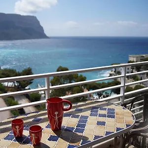 https://terrasse-sur-la-mer.fr-provencehotel.com
